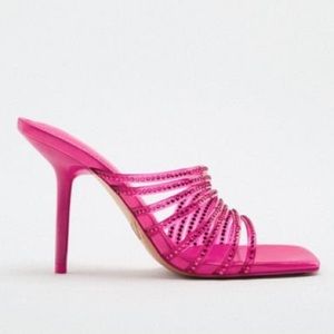 Zara bloggers favorite heels